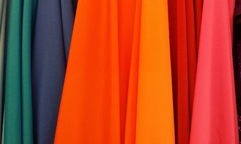 【色占い・カラー診断】選んだ洋服の色でわかる深層心理とは？