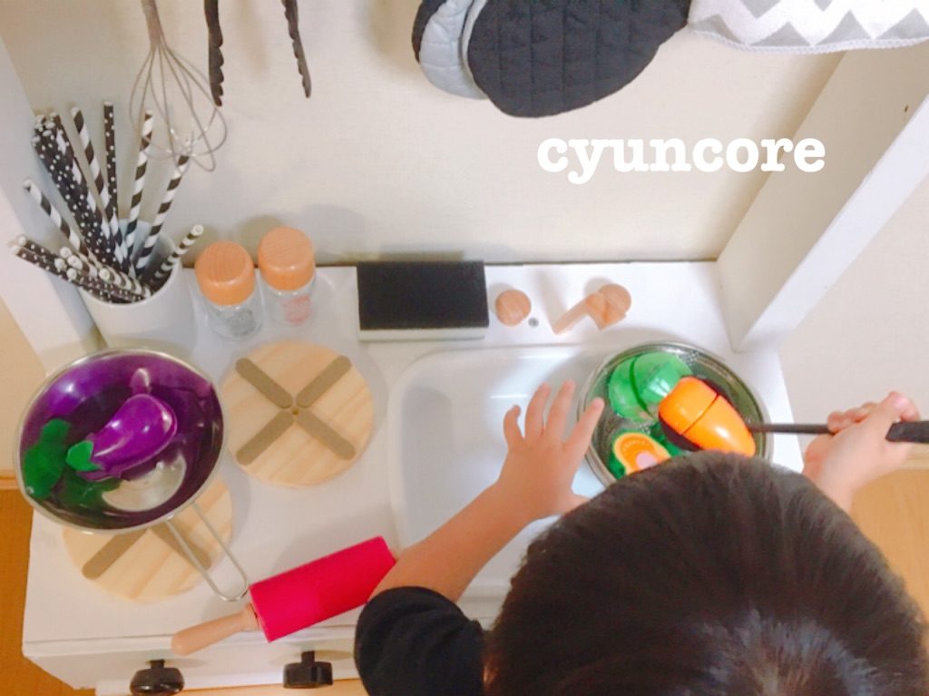 シンクとコンロが激安で完成 ままごとキッチンをdiy Cyuncore