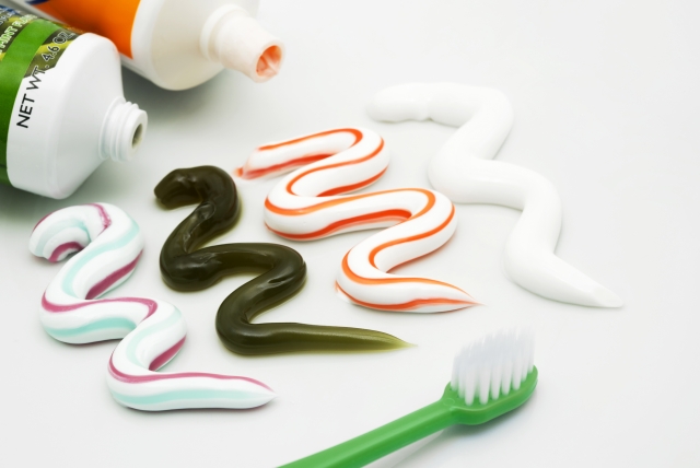 歯を白くする歯磨き粉の選び方