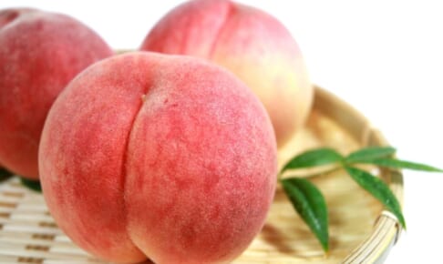 桃のカロリー・栄養は？皮から香りまで効果的な食べ方を紹介