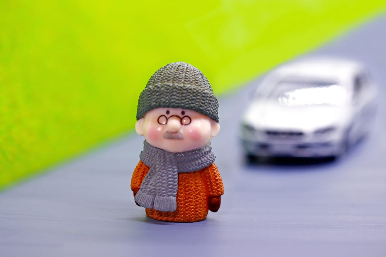 交通事故の夢にはどんな意味がある？自分や他人、家族の事故があらわす夢占いの暗示31選 cyuncore （キュンコレ）
